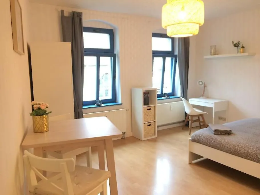 Studio In It District Neustadt Louisenstrasse Dresden